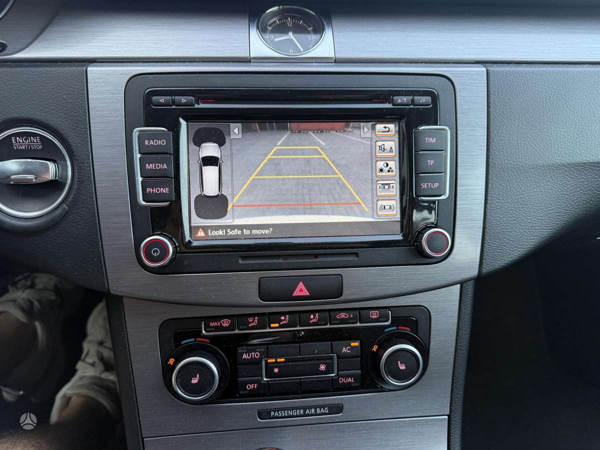 Volkswagen Passat, 1.4 l., Универсал