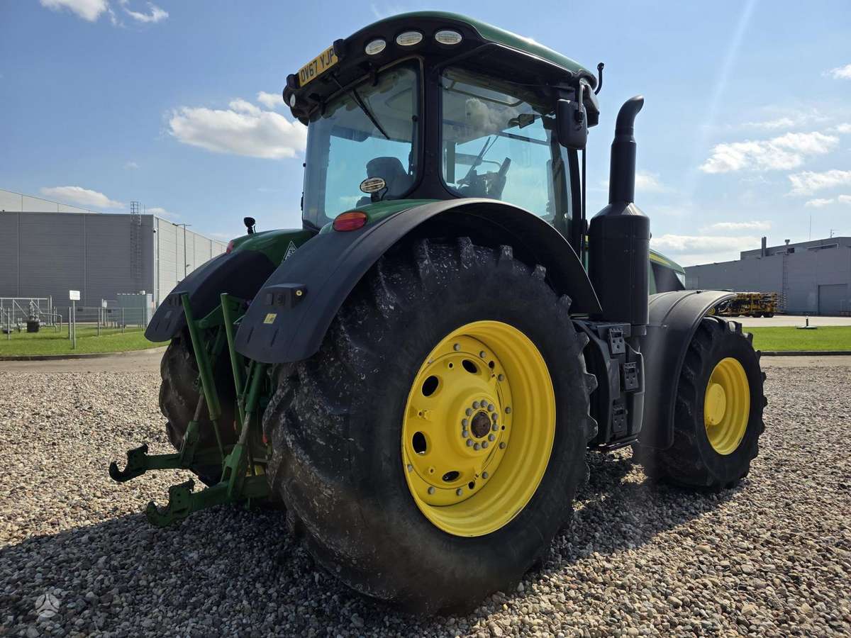 John Deere 7310R, тракторы