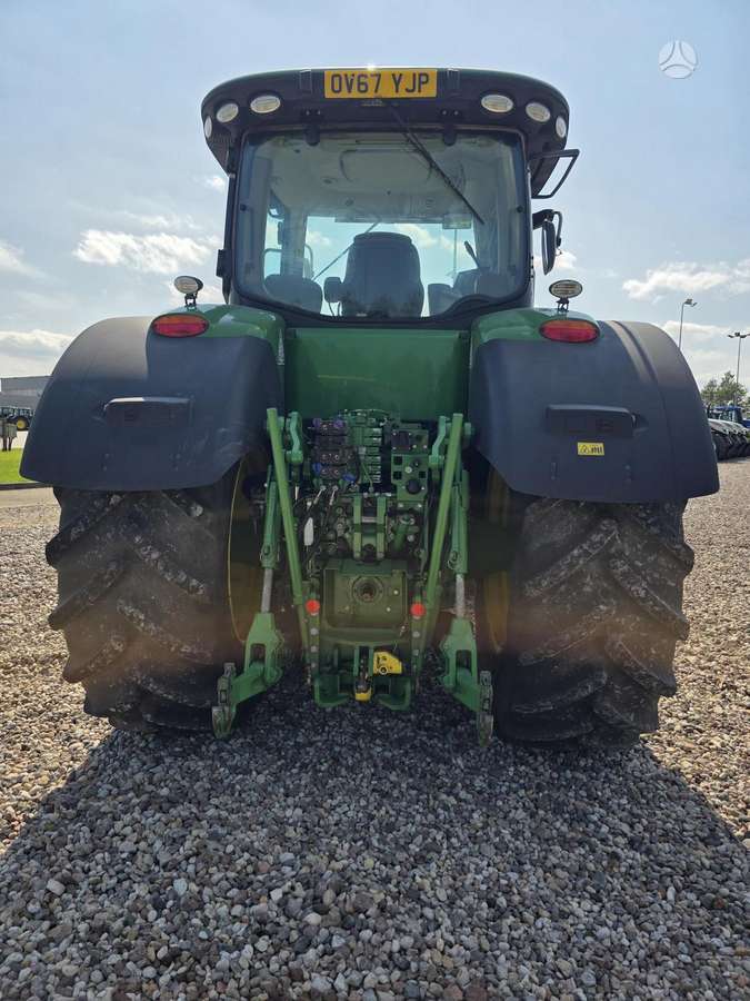 John Deere 7310R, tractors