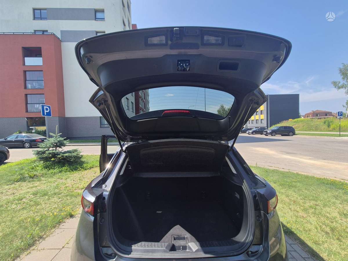 Mazda CX-3, 2.0 l., Внедорожник / Кроссовер