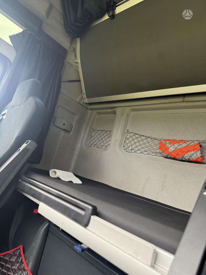 MAN TGX 18-480, double sleeper