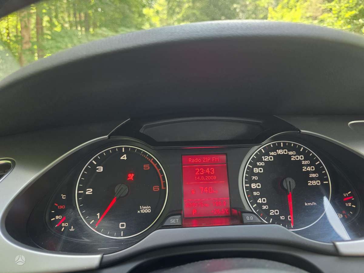 Audi A4, 2.0 l., Универсал