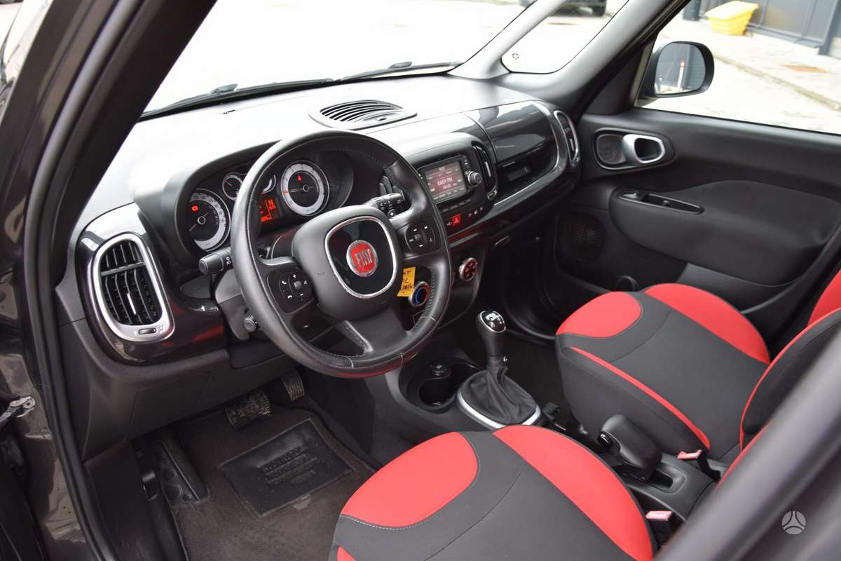 Fiat 500L, 1.3 l., hatchback