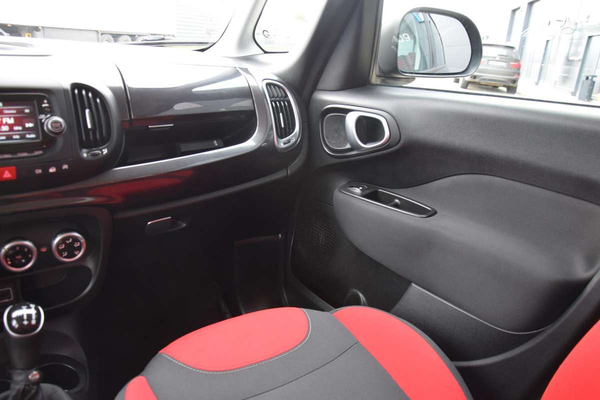 Fiat 500L, 1.3 l., hatchback