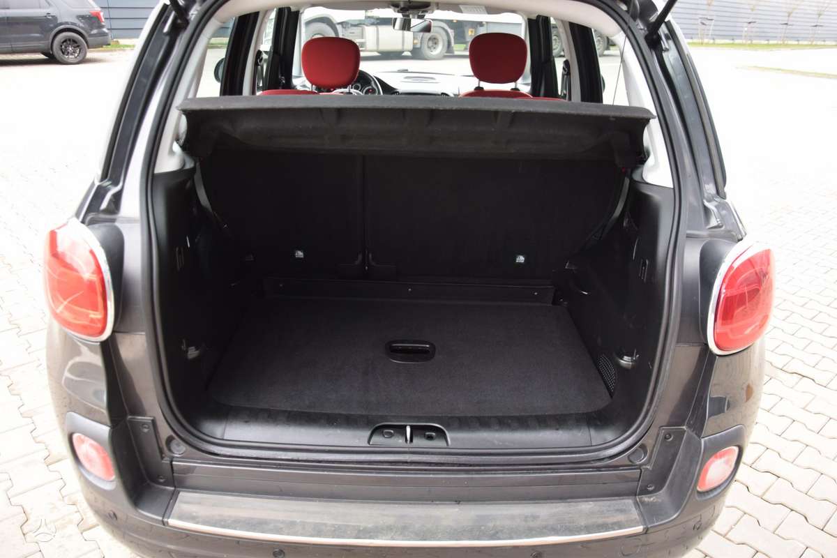 Fiat 500L, 1.3 l., hatchback