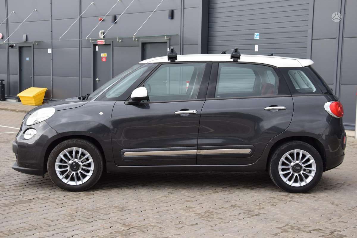Fiat 500L, 1.3 l., hatchback