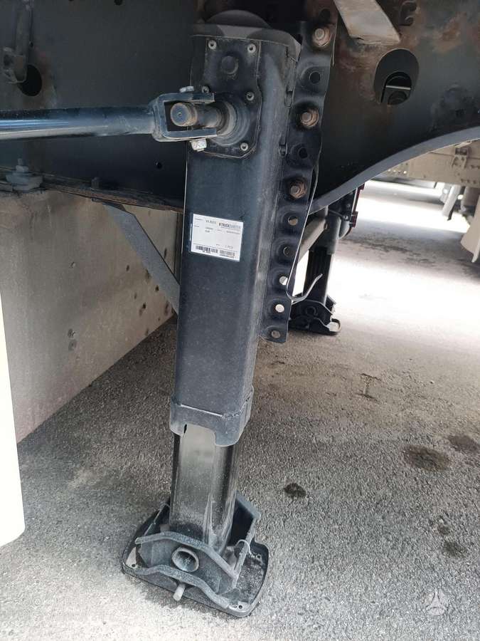 Krone, užuolaidinės / tentinės
