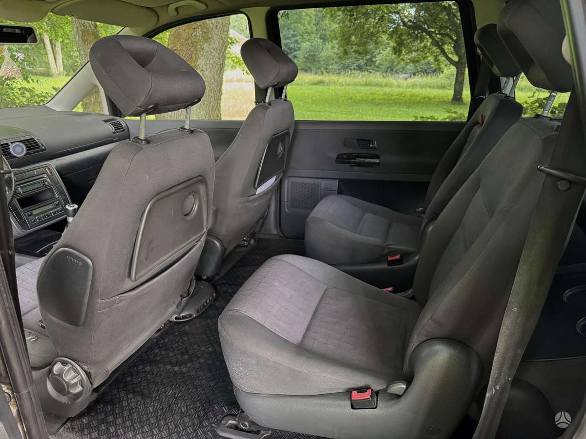 SEAT Alhambra - 11