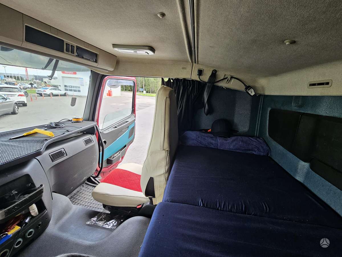 Volvo FM420, автовозы