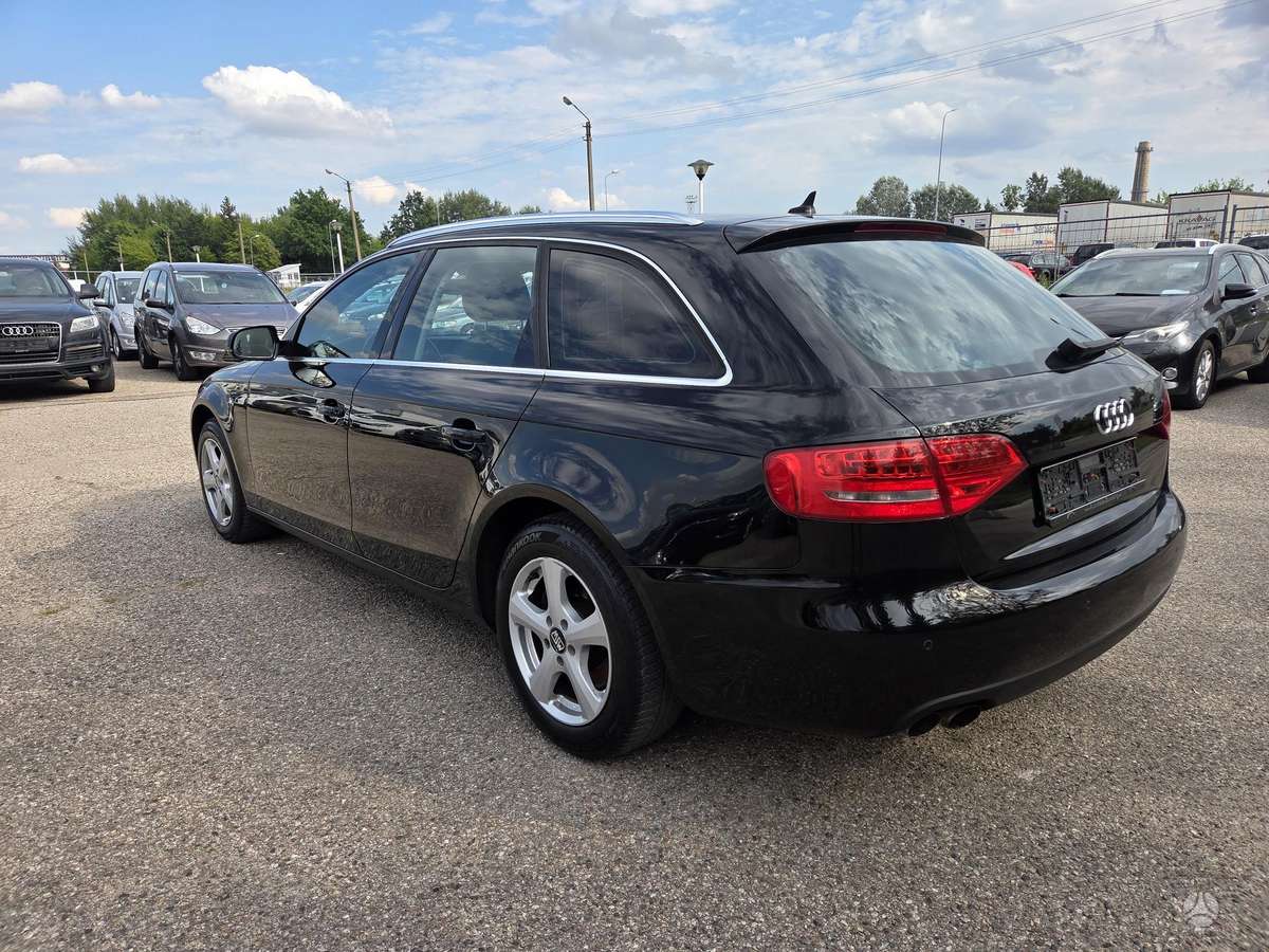 Audi A4, 2.0 l., Универсал