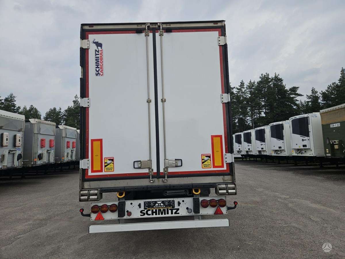 Schmitz SKO 24/L FP45, refrigerated