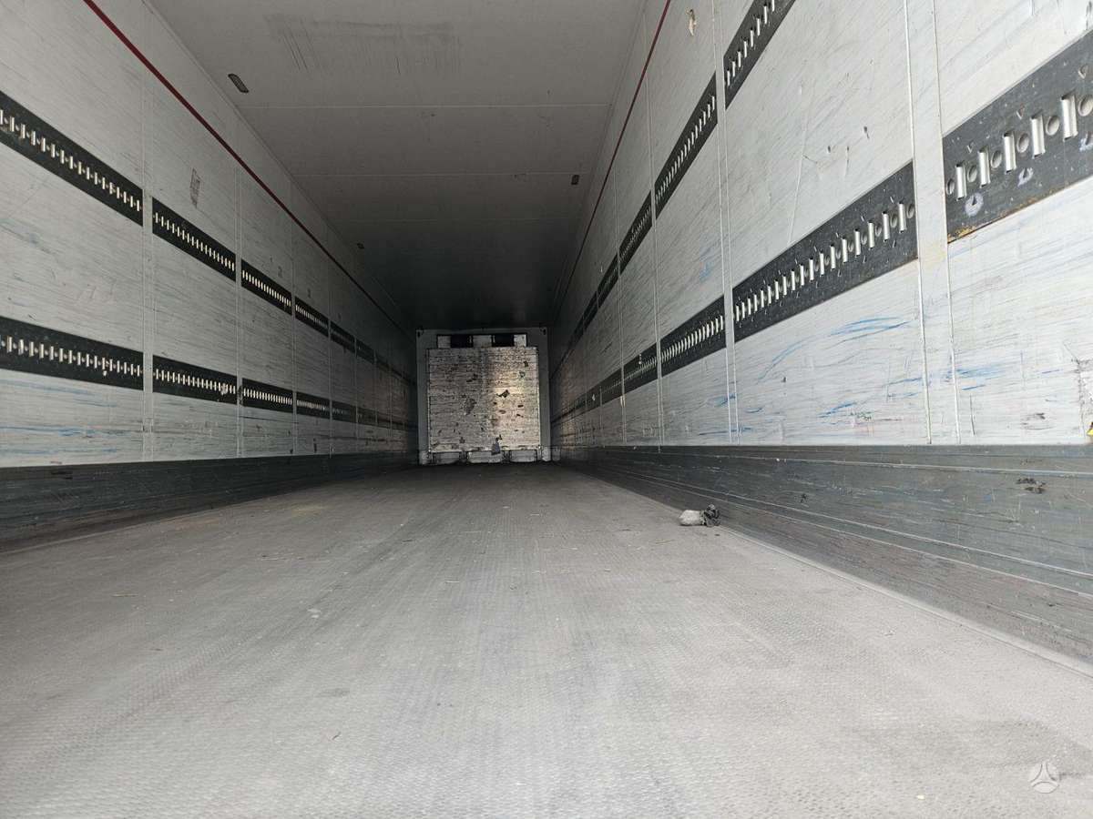 Schmitz SKO 24/L FP45, refrigerated