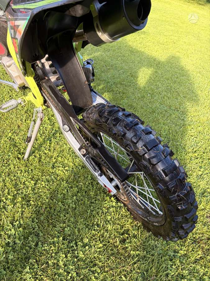 Asix XB-68 140cc, кроссовые