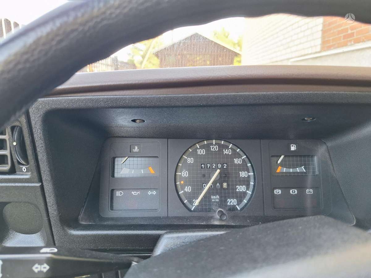 Opel Ascona, 1.8 l., Седан