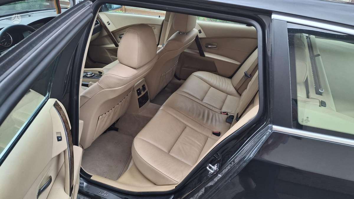 BMW 530, 3.0 l., Универсал