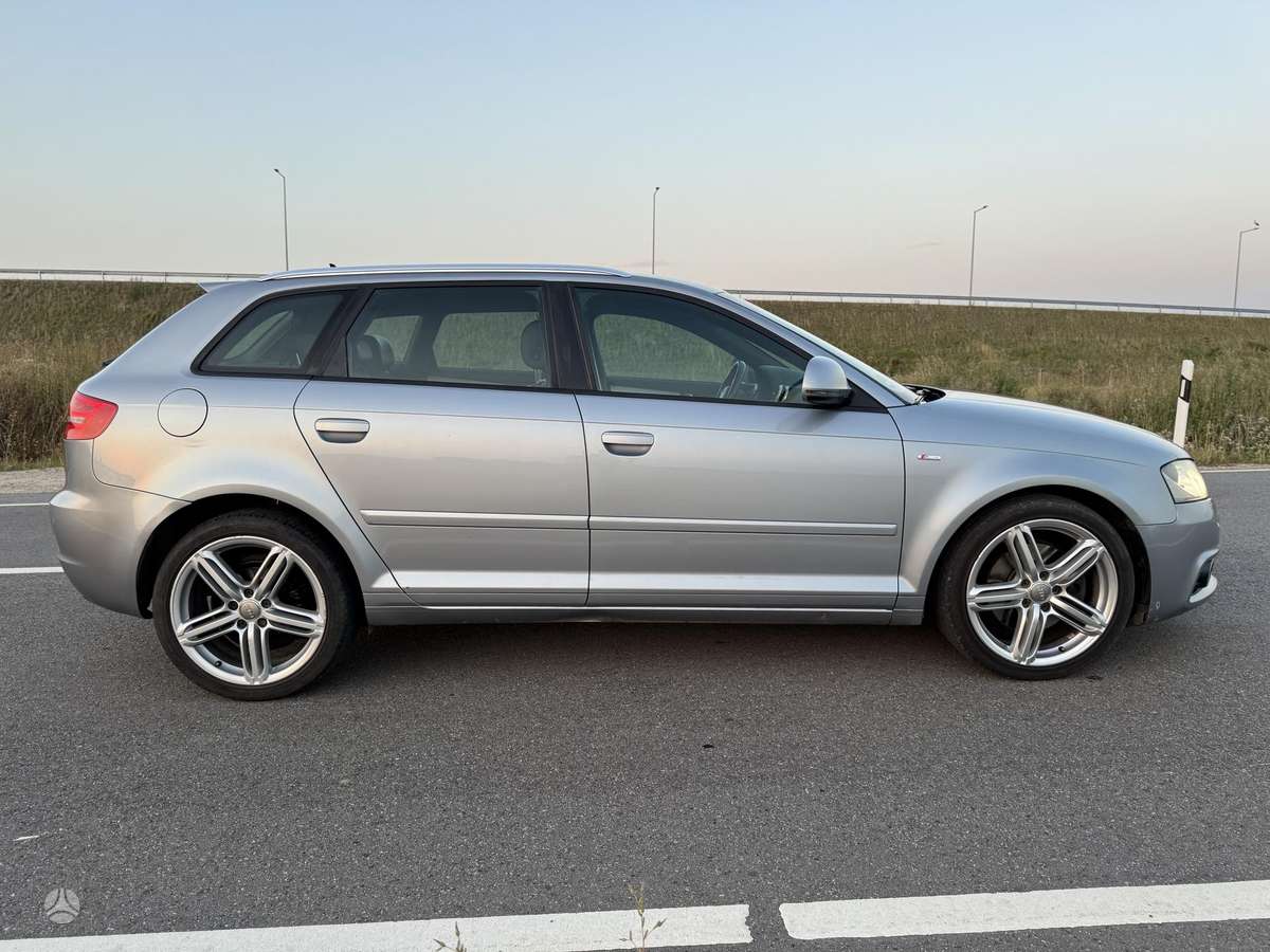 Audi A3, 2.0 l., Хэтчбек