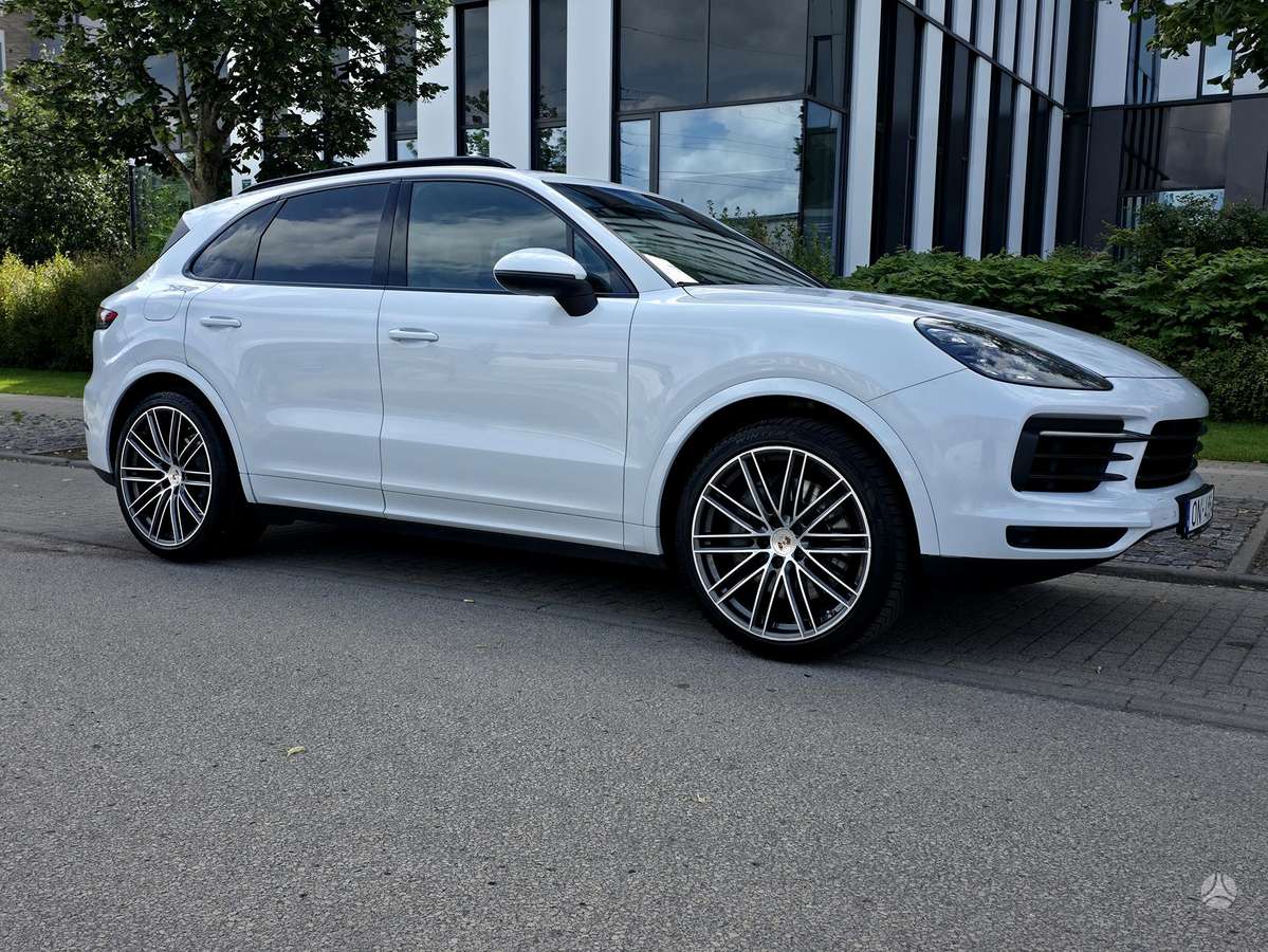 Porsche Cayenne - 7