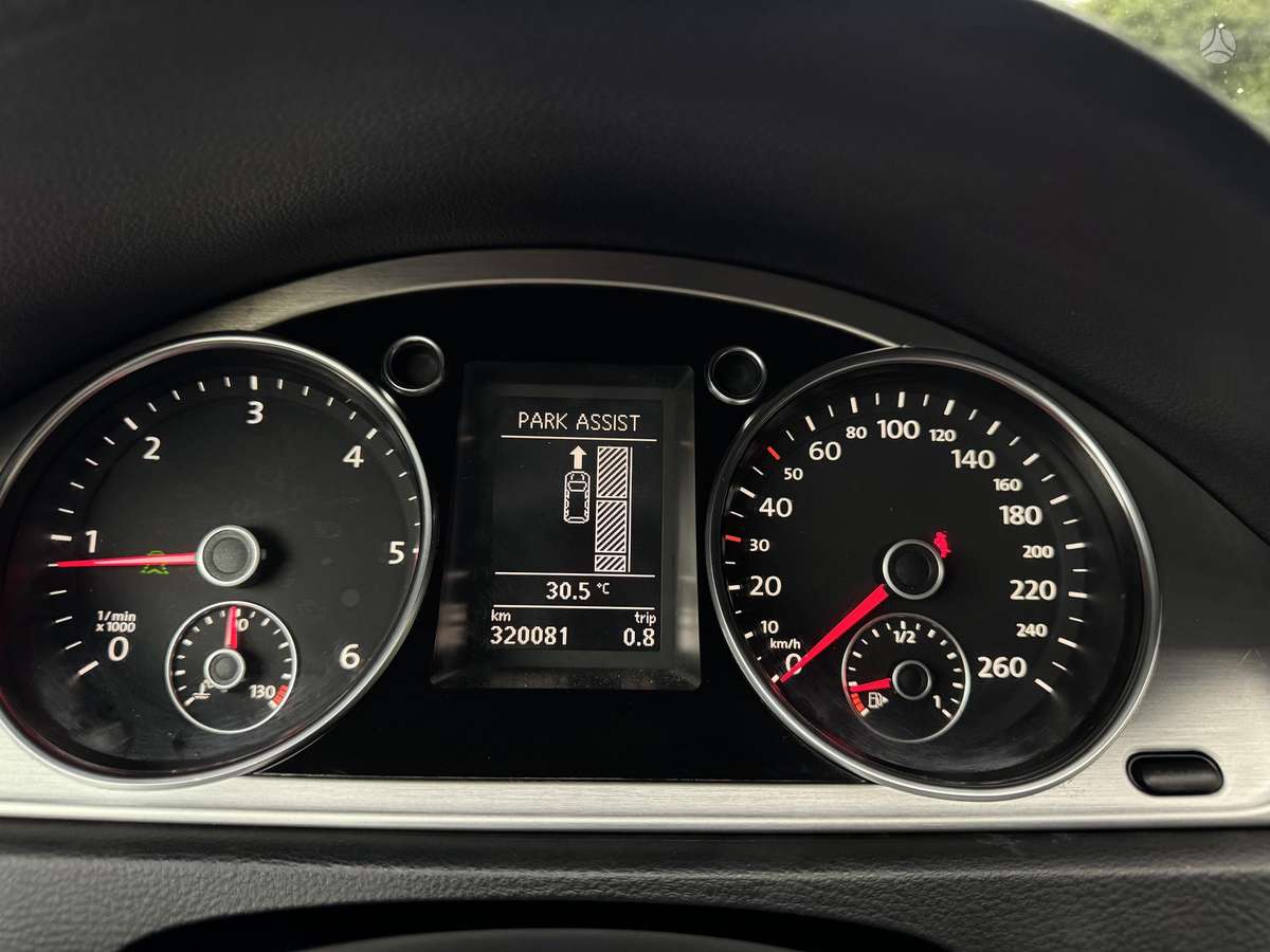 Volkswagen Passat, 2.0 l., Универсал