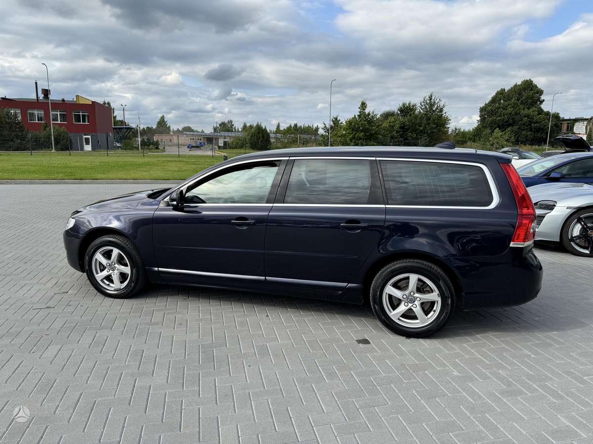Volvo V70, 2.0 l., Универсал