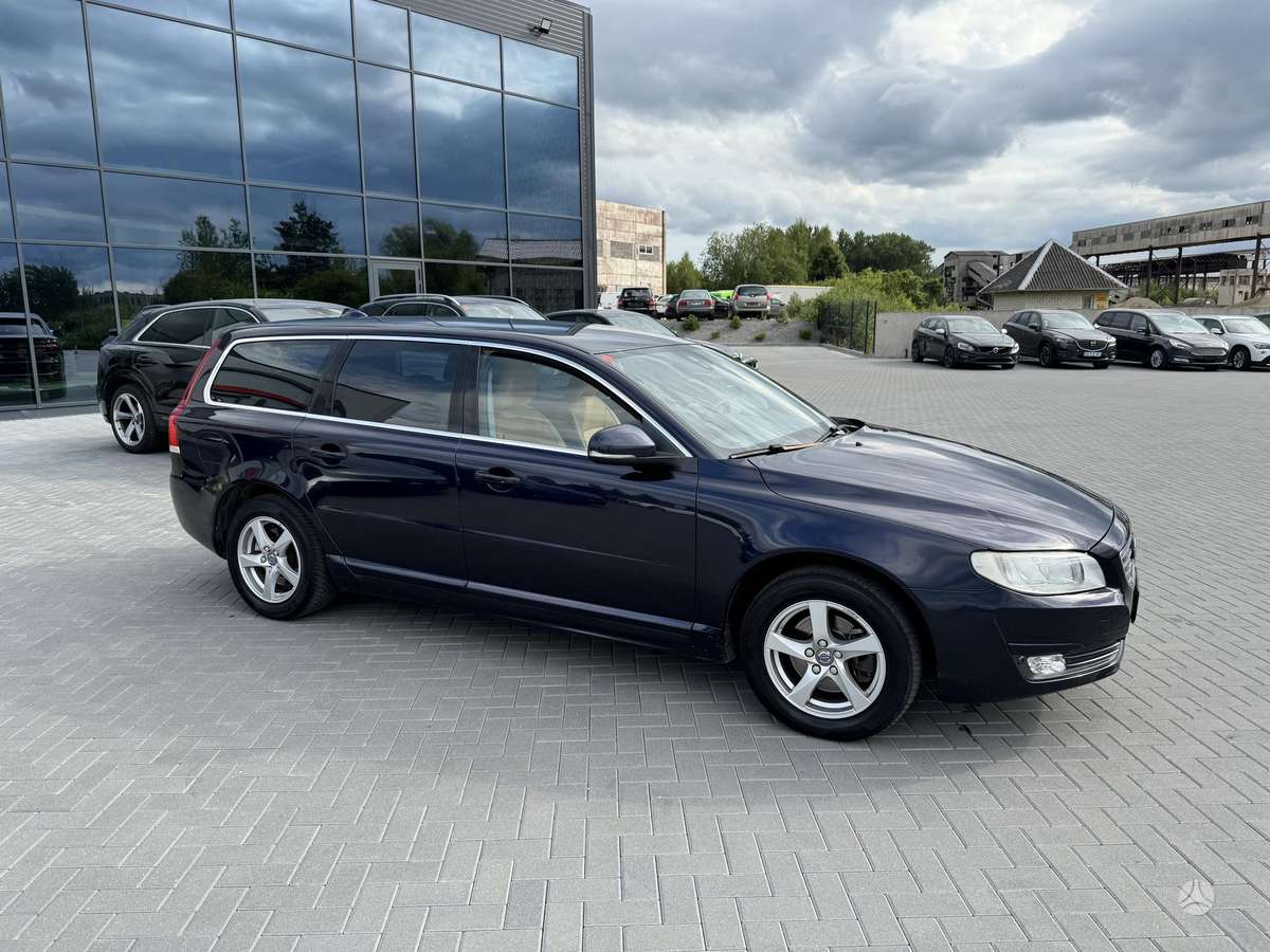 Volvo V70, 2.0 l., Универсал
