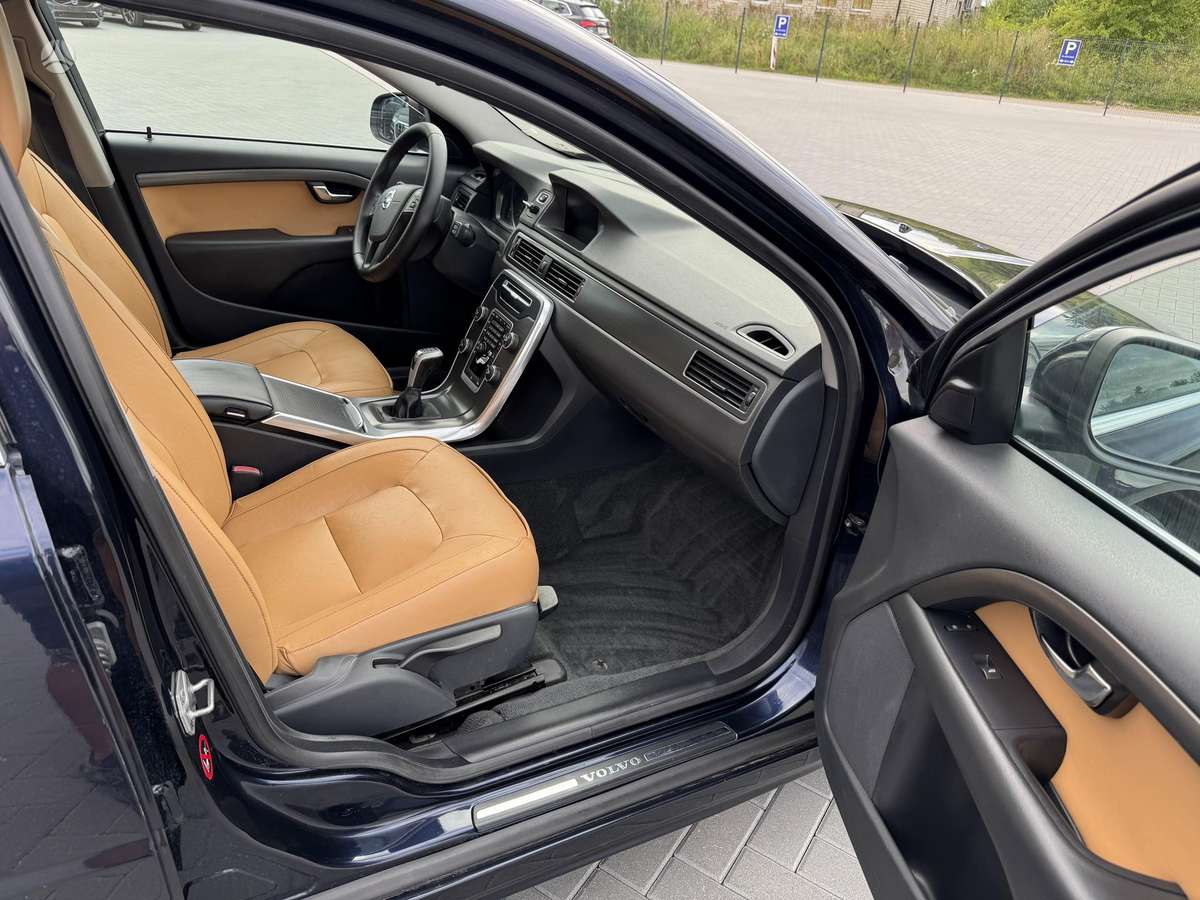 Volvo V70, 2.0 l., Универсал