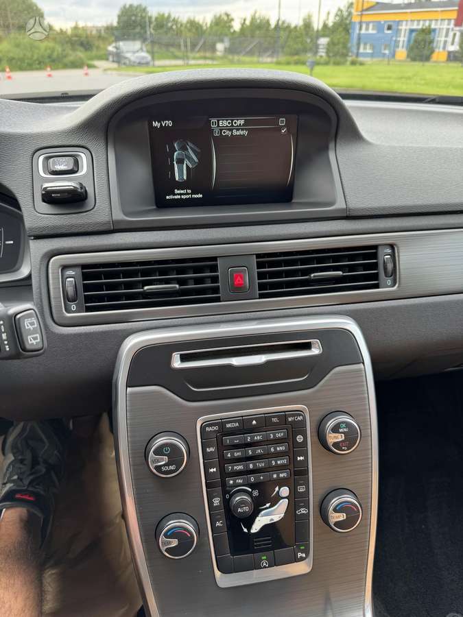 Volvo V70, 2.0 l., Универсал