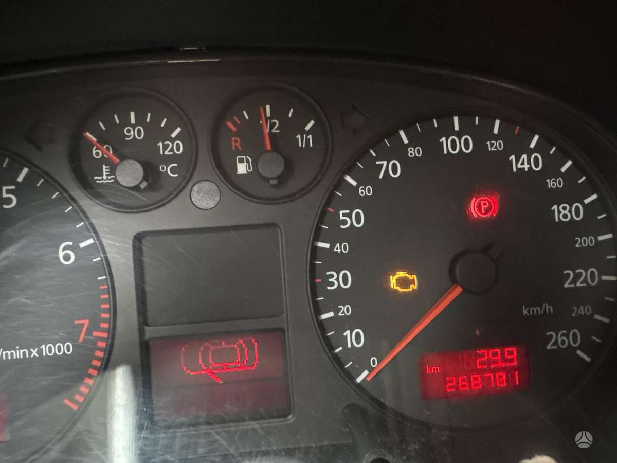 Audi A3, 1.8 l., Хэтчбек