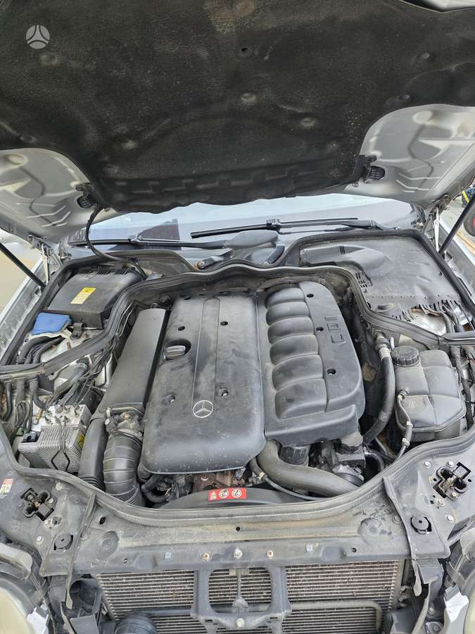Mercedes-Benz E320, 3.2 l., universalas