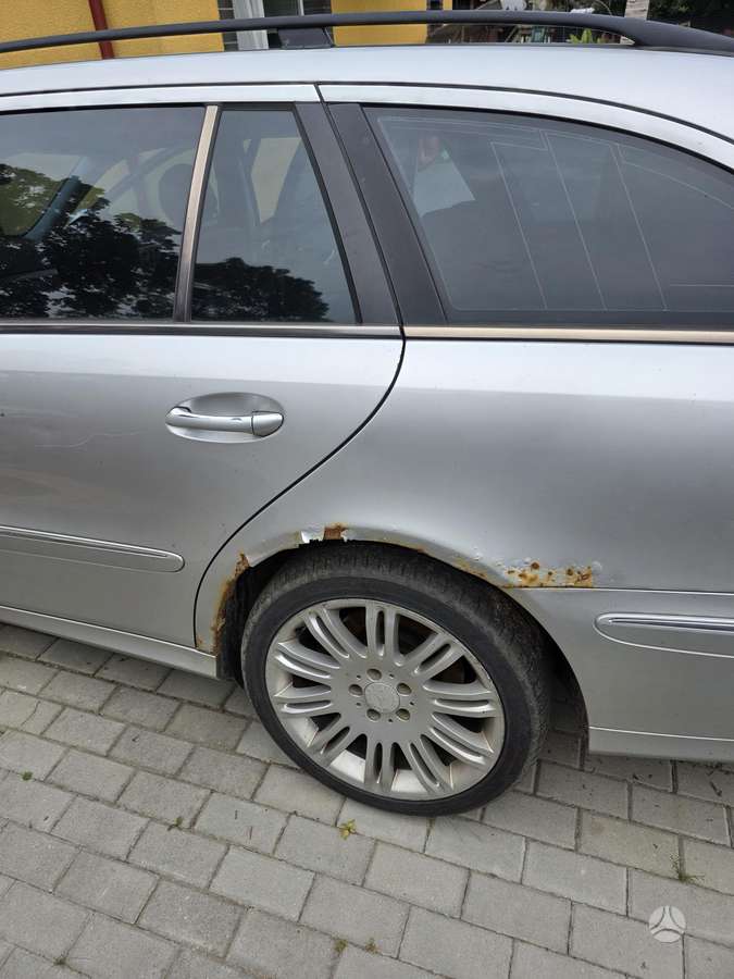 Mercedes-Benz E320, 3.2 l., Универсал