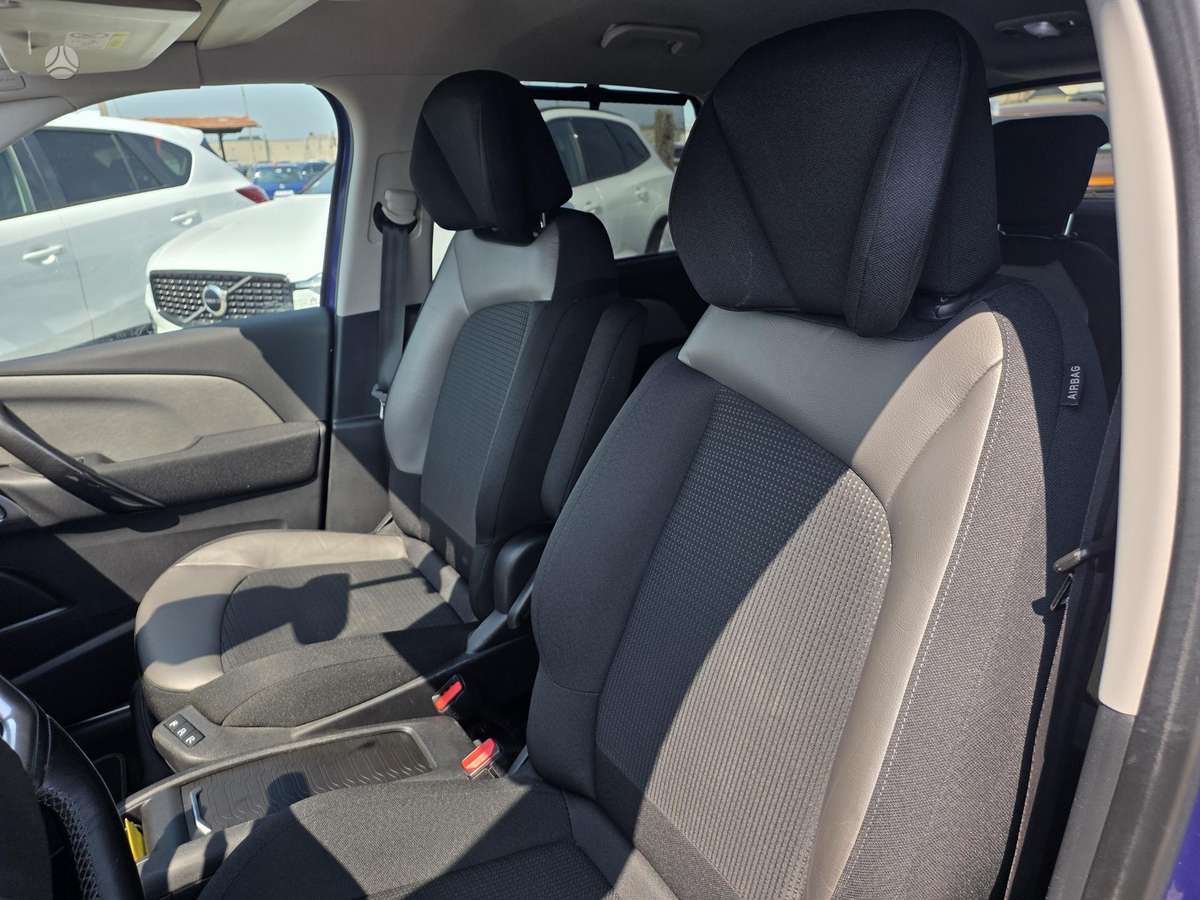 Citroen C4 Picasso, 1.2 l., Минивэн
