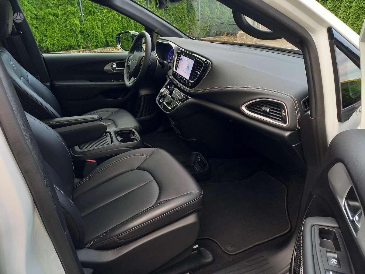Chrysler Pacifica, 3.6 l., Минивэн