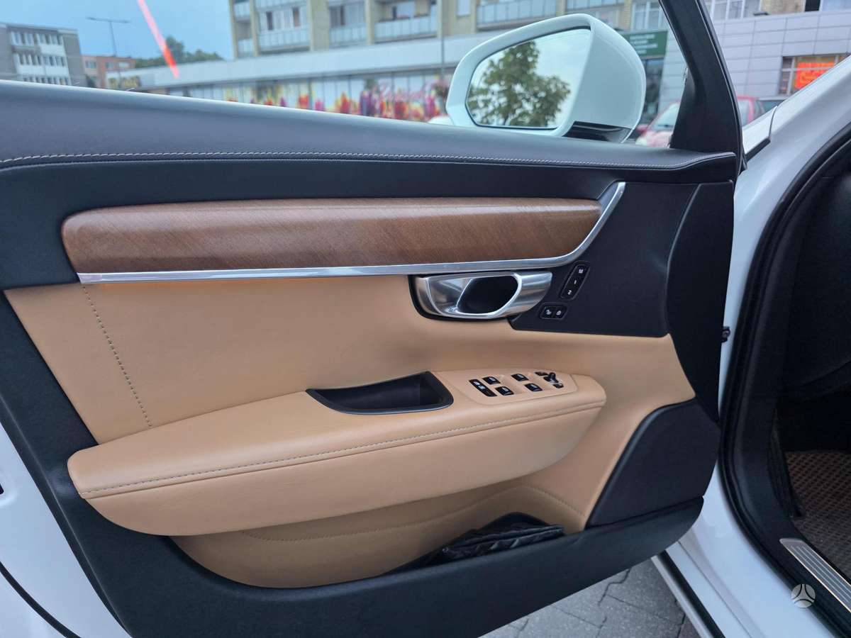 Volvo S90, 2.0 l., Седан