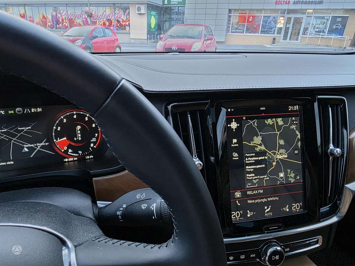 Volvo S90, 2.0 l., Седан