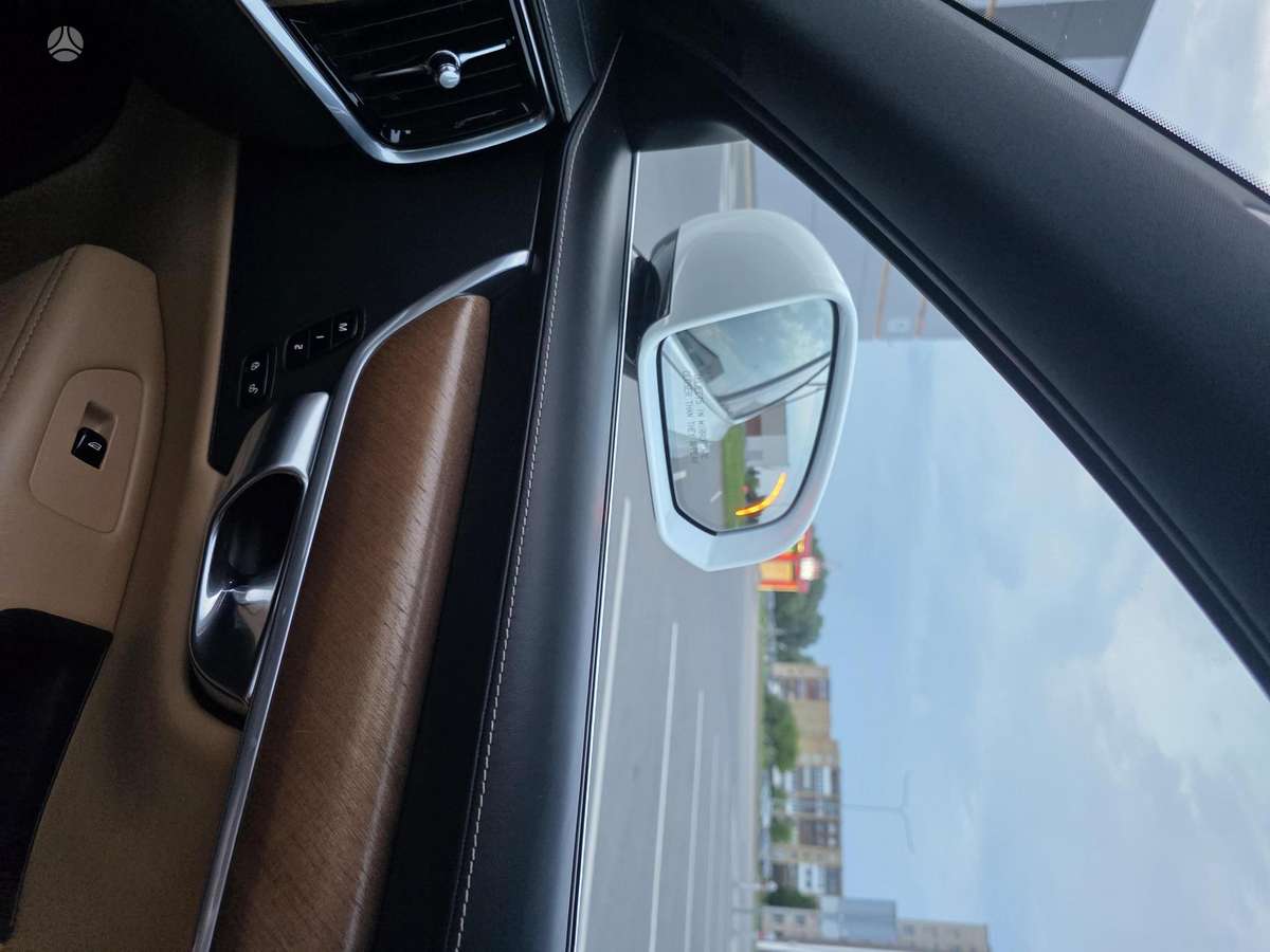 Volvo S90, 2.0 l., Седан