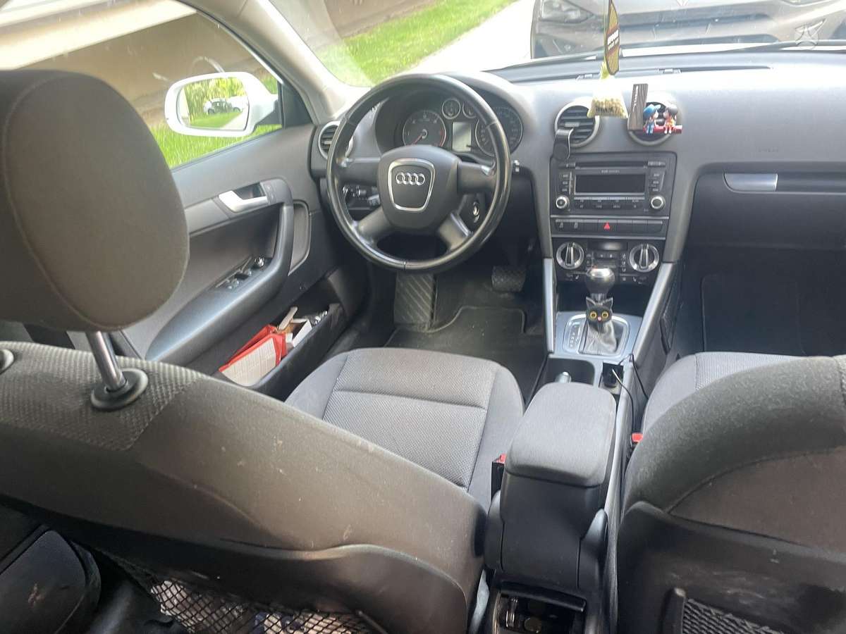Audi A3, 1.6 l., Хэтчбек