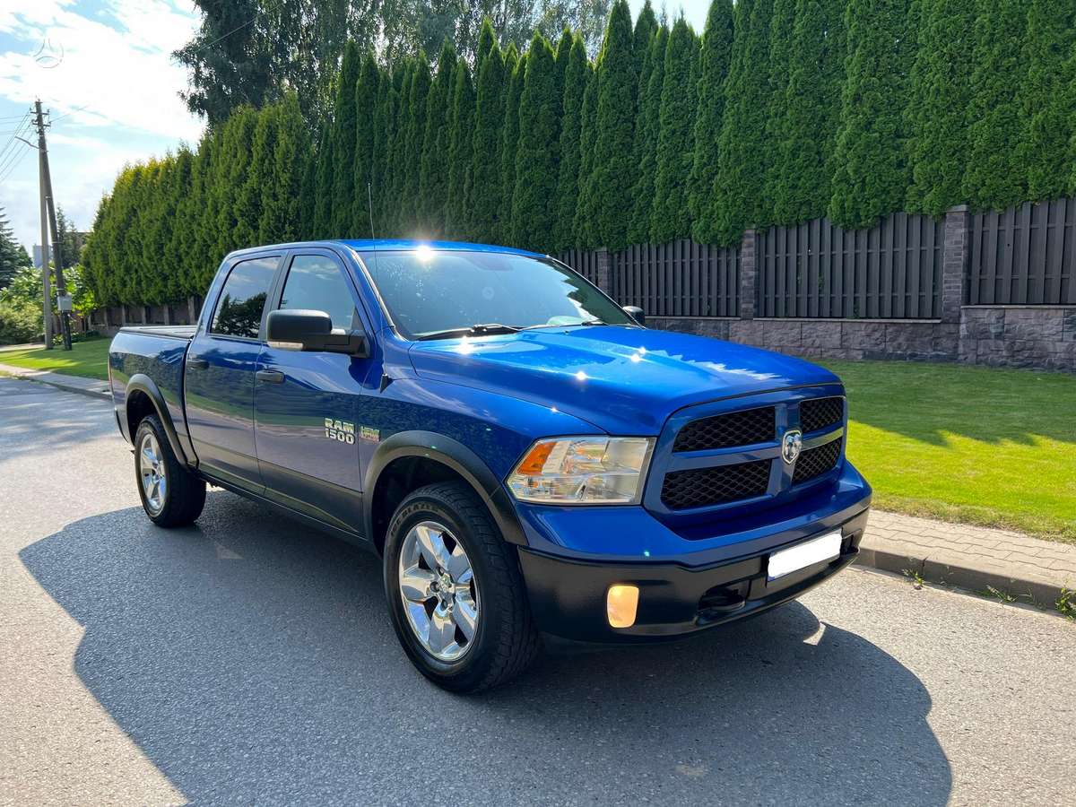 Dodge Ram, 5.7 l., Внедорожник / Кроссовер