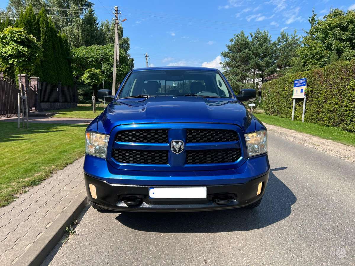 Dodge Ram, 5.7 l., Внедорожник / Кроссовер
