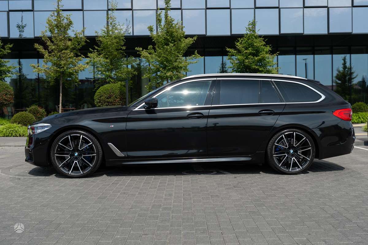 BMW 530, Универсал