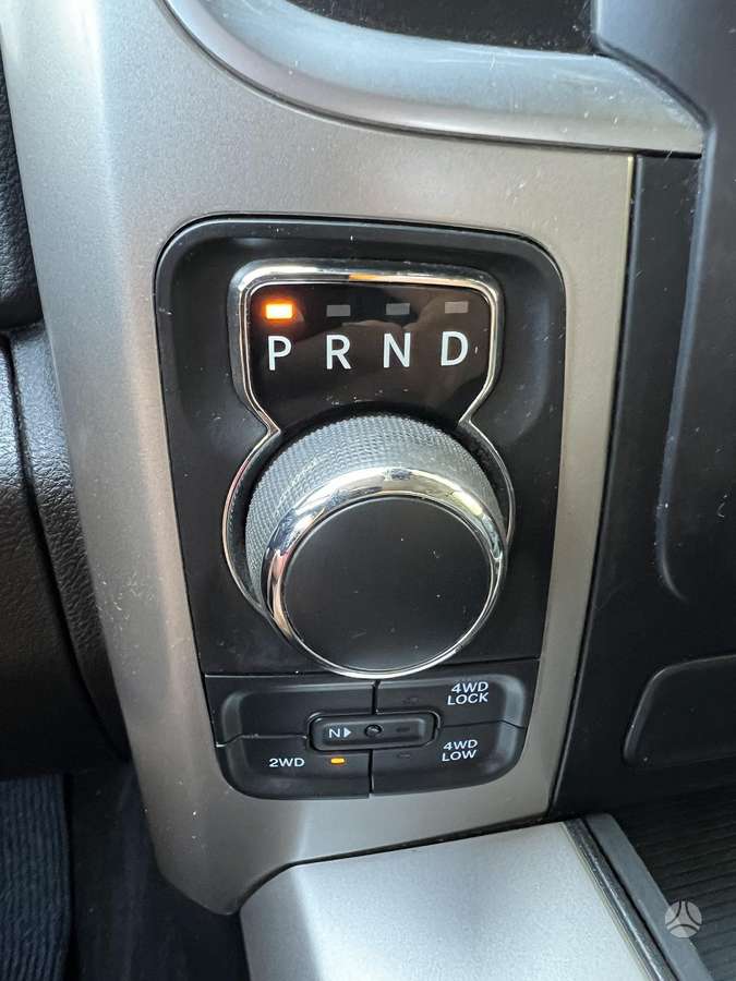 Dodge Ram, 5.7 l., Внедорожник / Кроссовер