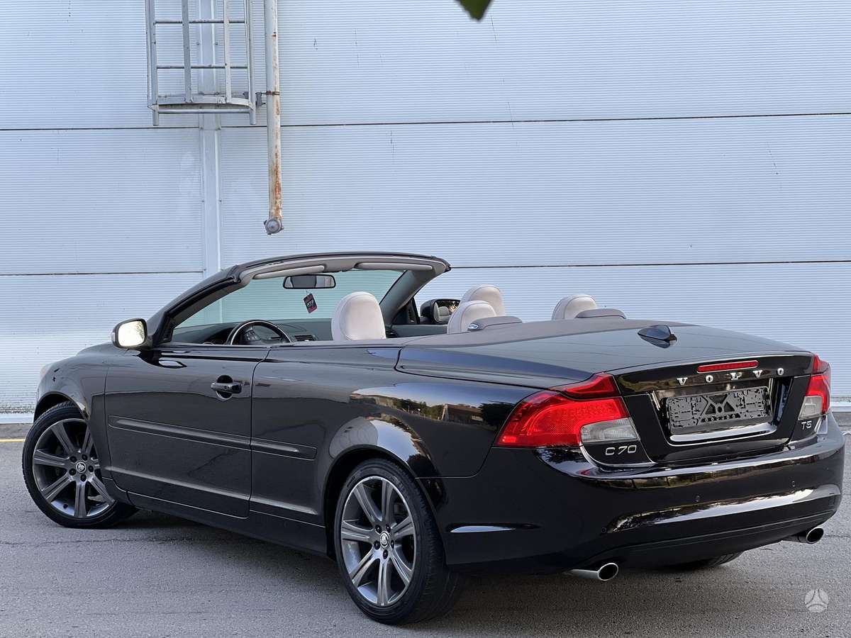 Volvo C70, 2.5 l., convertible