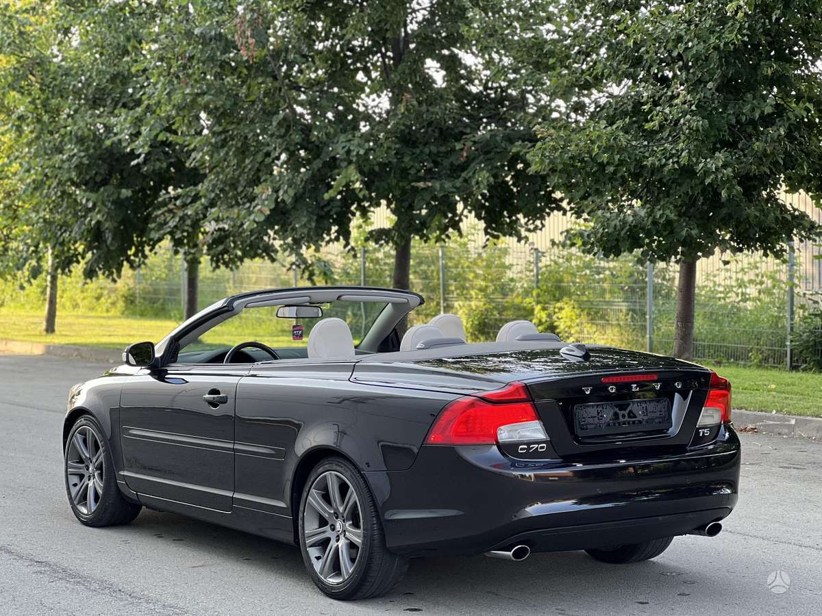 Volvo C70, 2.5 l., convertible