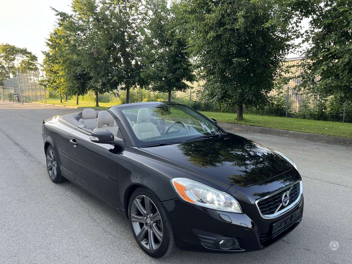 Volvo C70, 2.5 l., convertible