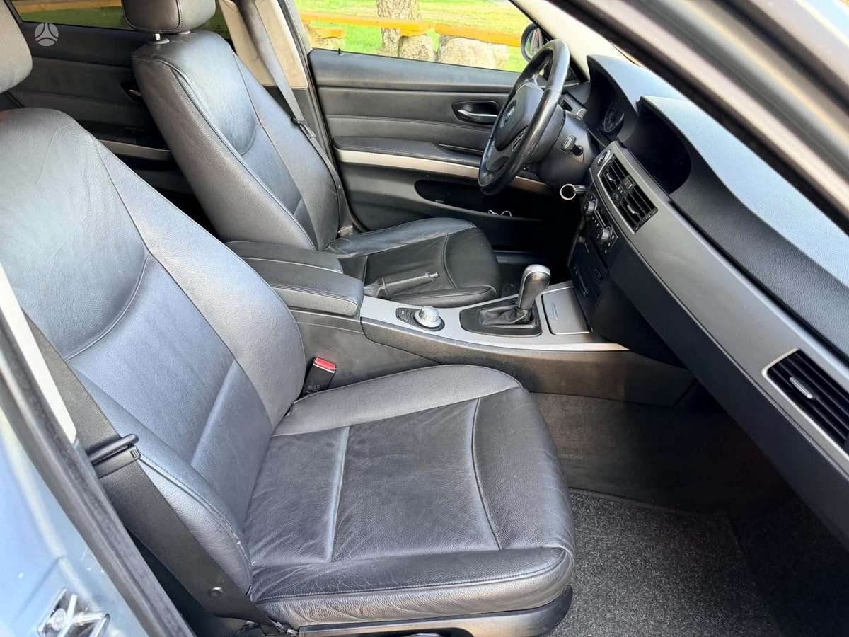 BMW 320, 2.0 l., wagon