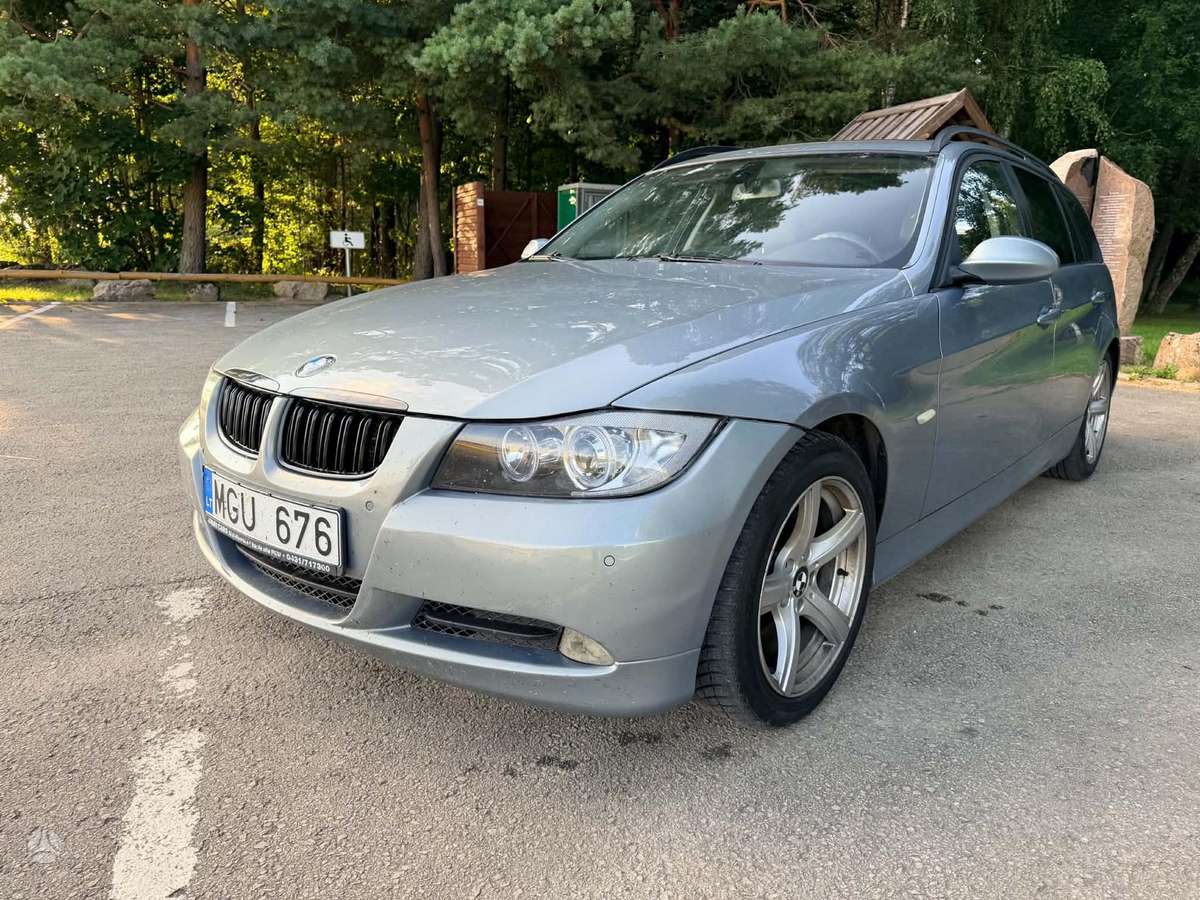 BMW 320, 2.0 l., wagon