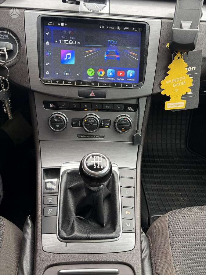 Volkswagen Passat, 1.6 l., Универсал