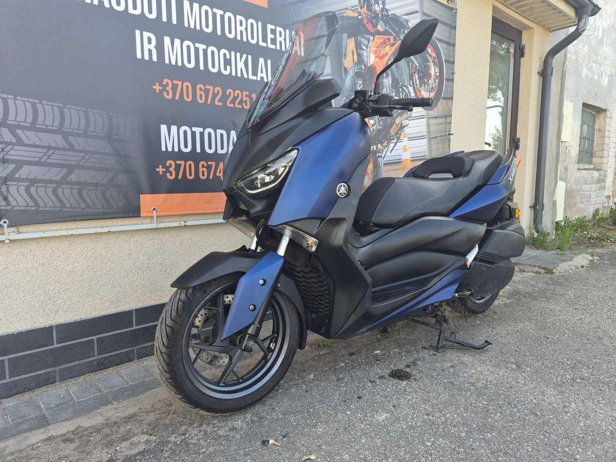 Yamaha XMAX 300 300cc, scooters / mopeds
