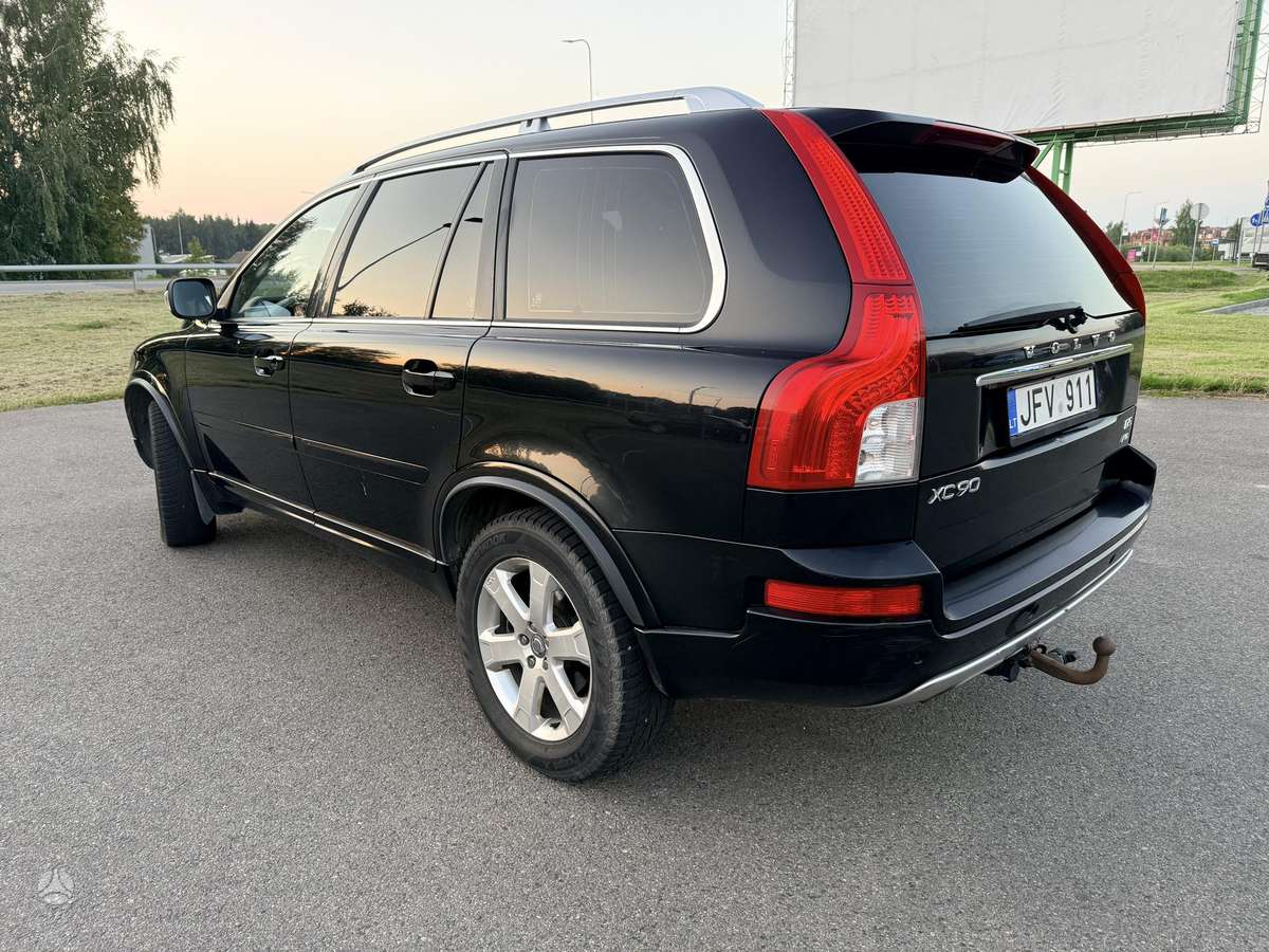 Volvo XC90 - 3