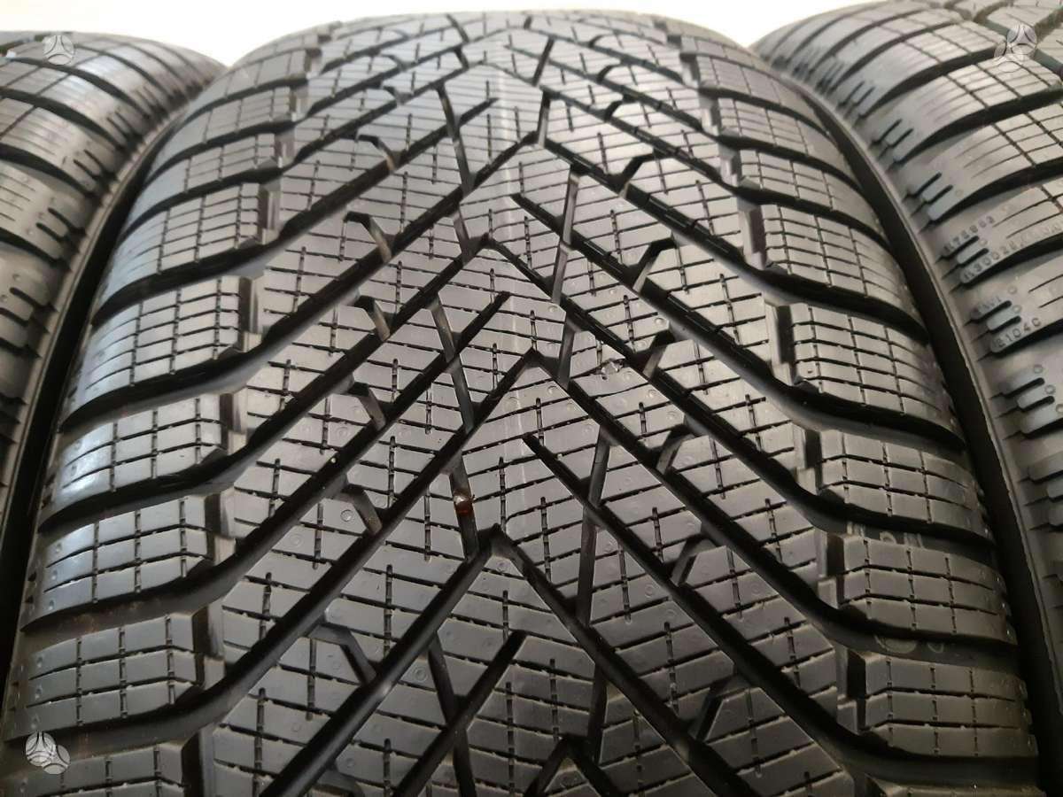 Pirelli 2025m Winter.2 SUV4x4', всесезонные 295/35 R23