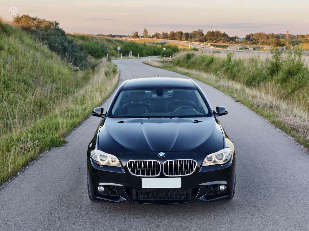 BMW 525, 2.0 l., Седан