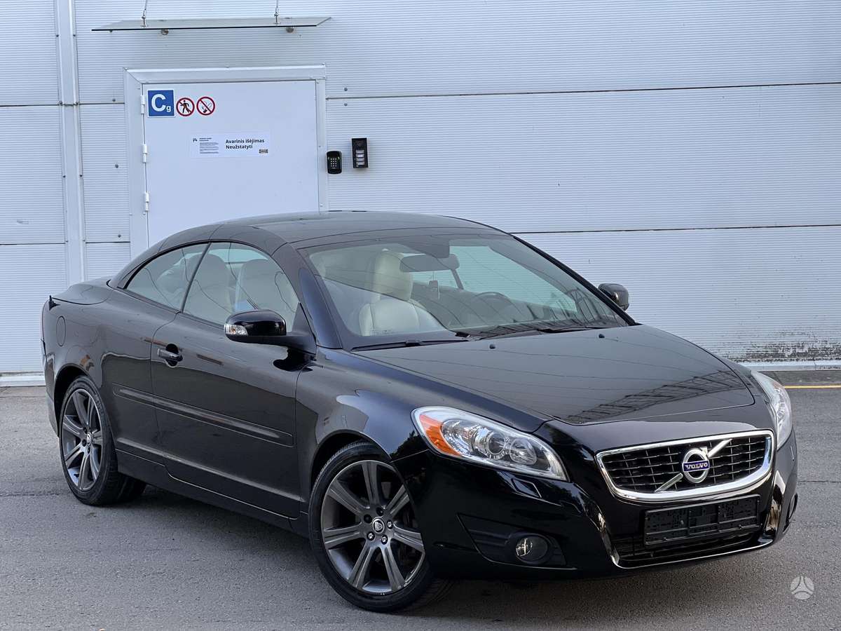 Volvo C70, 2.5 l., convertible